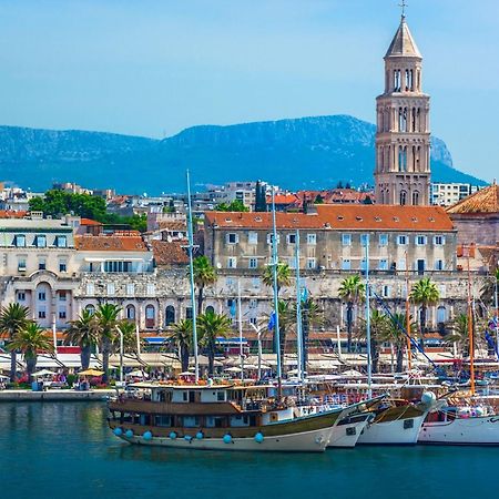 Rooms In Split Bagian luar foto
