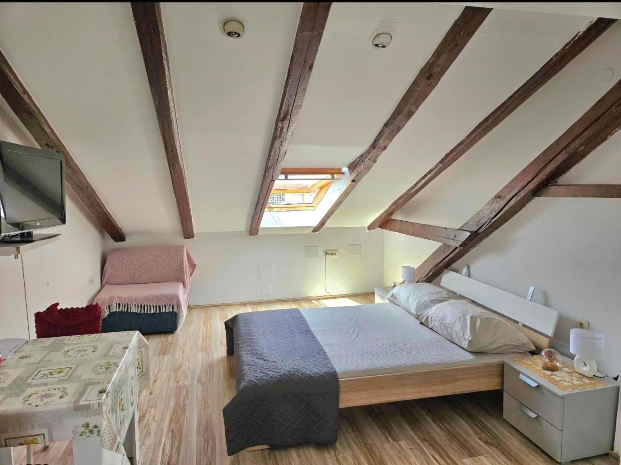 Rooms In Split Bagian luar foto